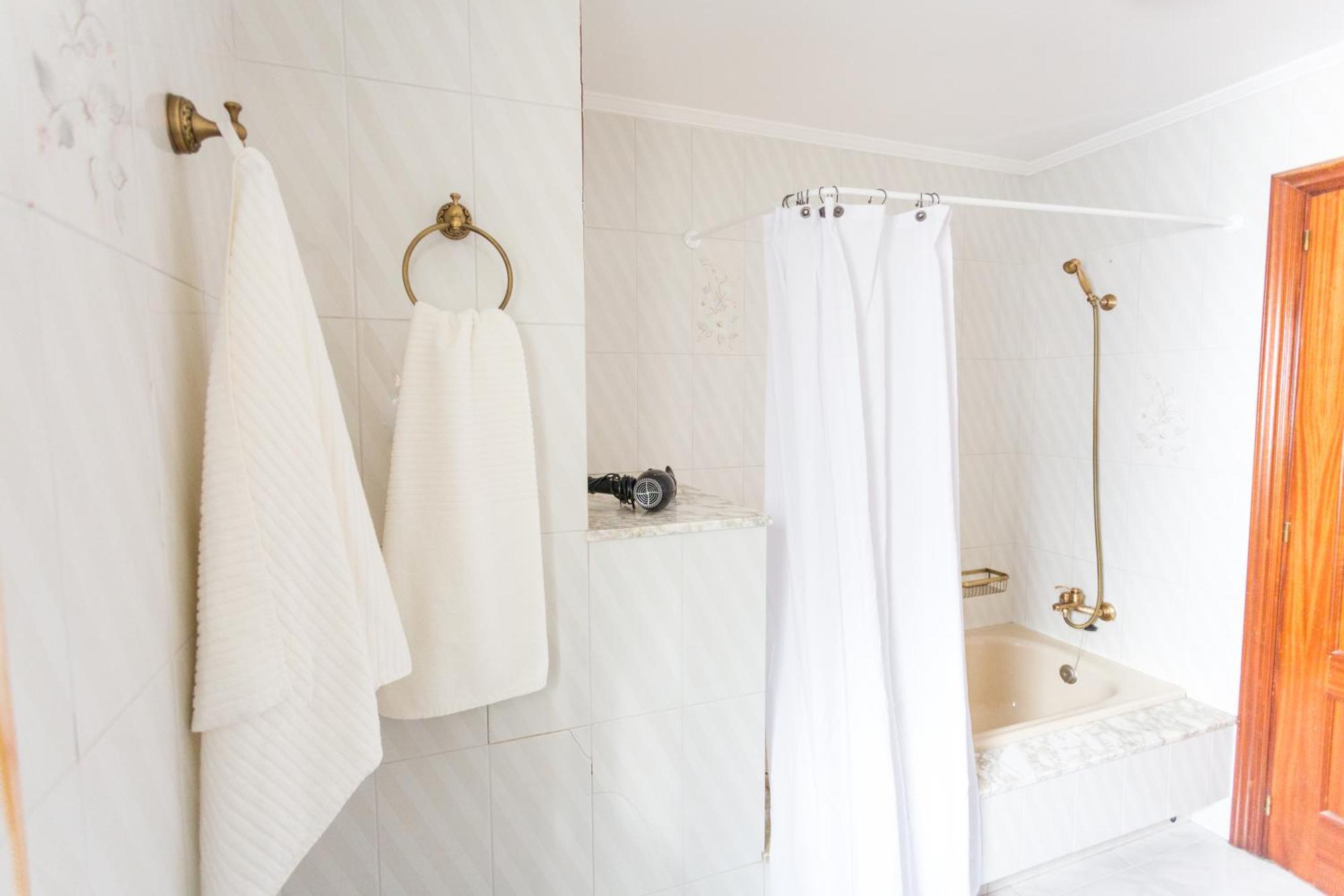 Disfruta De Melide En Este Amplio Apartamento Extérieur photo